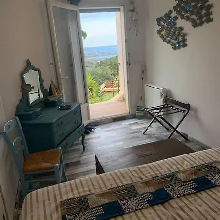 T3 Independant Dans Piscine Privee Vue Panoramique Tres Calme 4personnes פורטו-וישיו