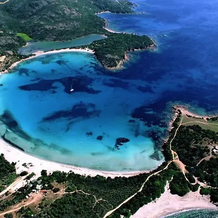 T3 Independant Dans Piscine Privee Vue Panoramique Tres Calme 4personnes Dom wakacyjny Porto-Vecchio (Corsica)